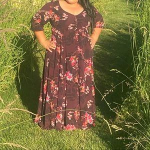 Maxi Dress Burgundy Floral